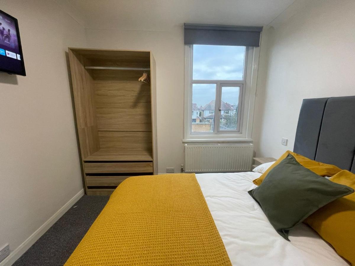 Woodford Hotel London Ngoại thất bức ảnh