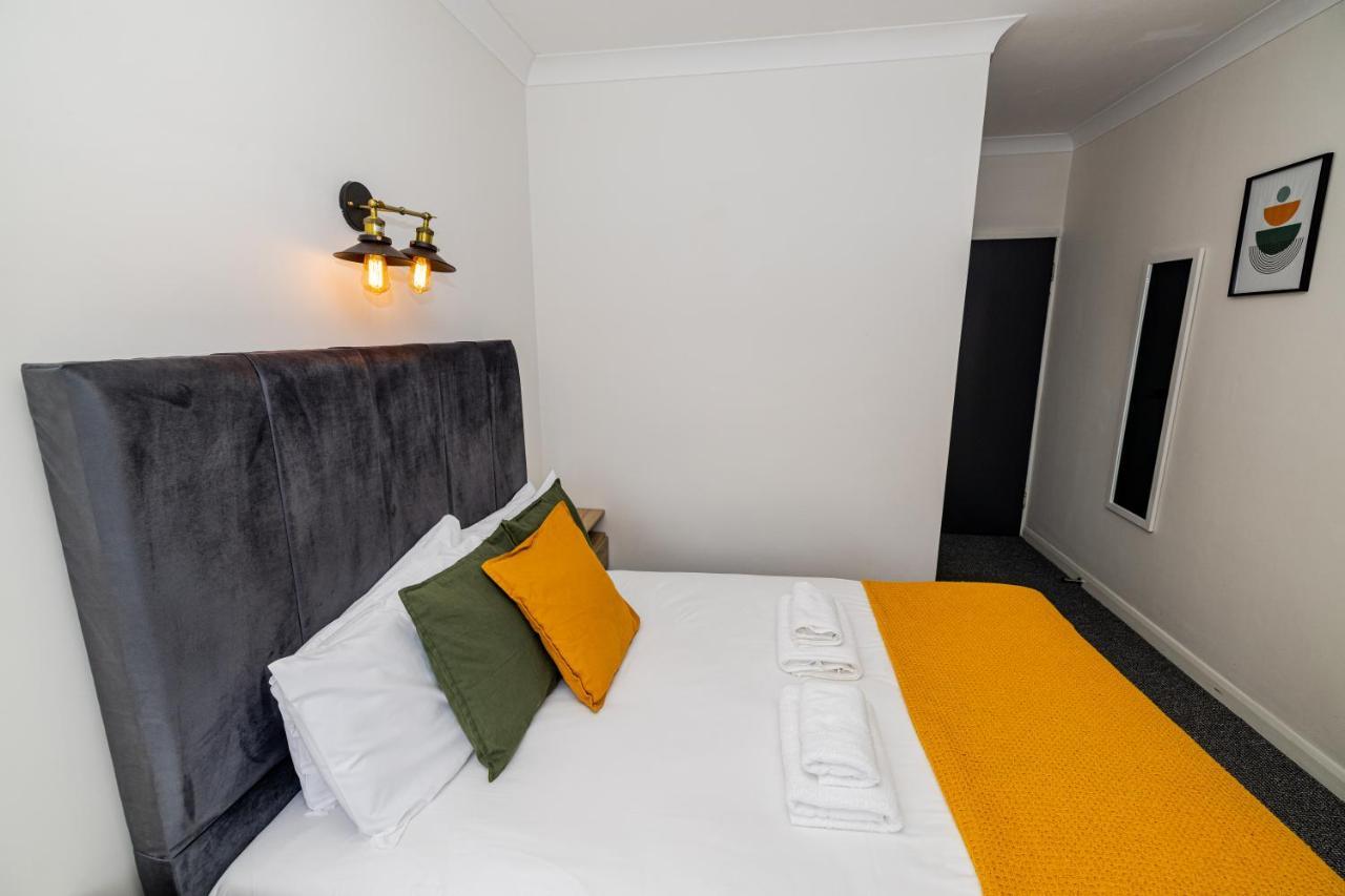 Woodford Hotel London Ngoại thất bức ảnh