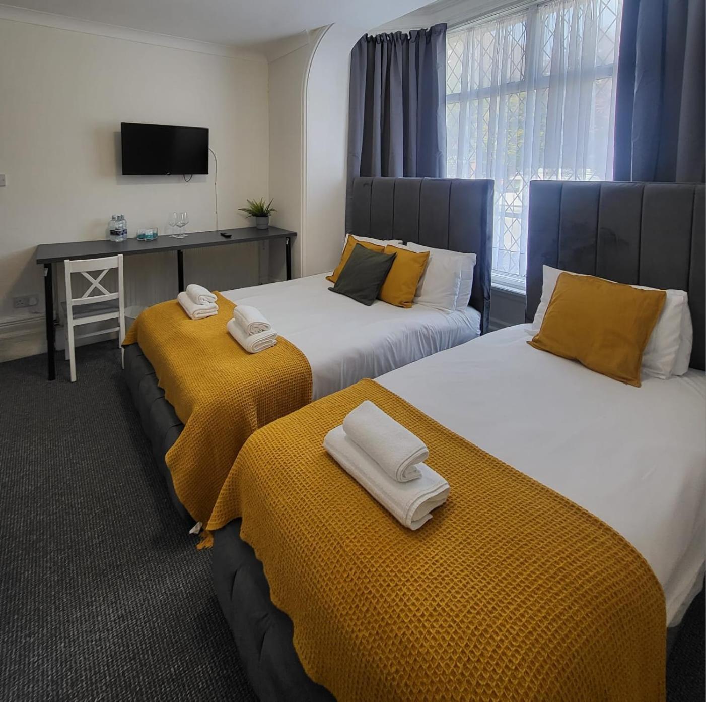 Woodford Hotel London Ngoại thất bức ảnh
