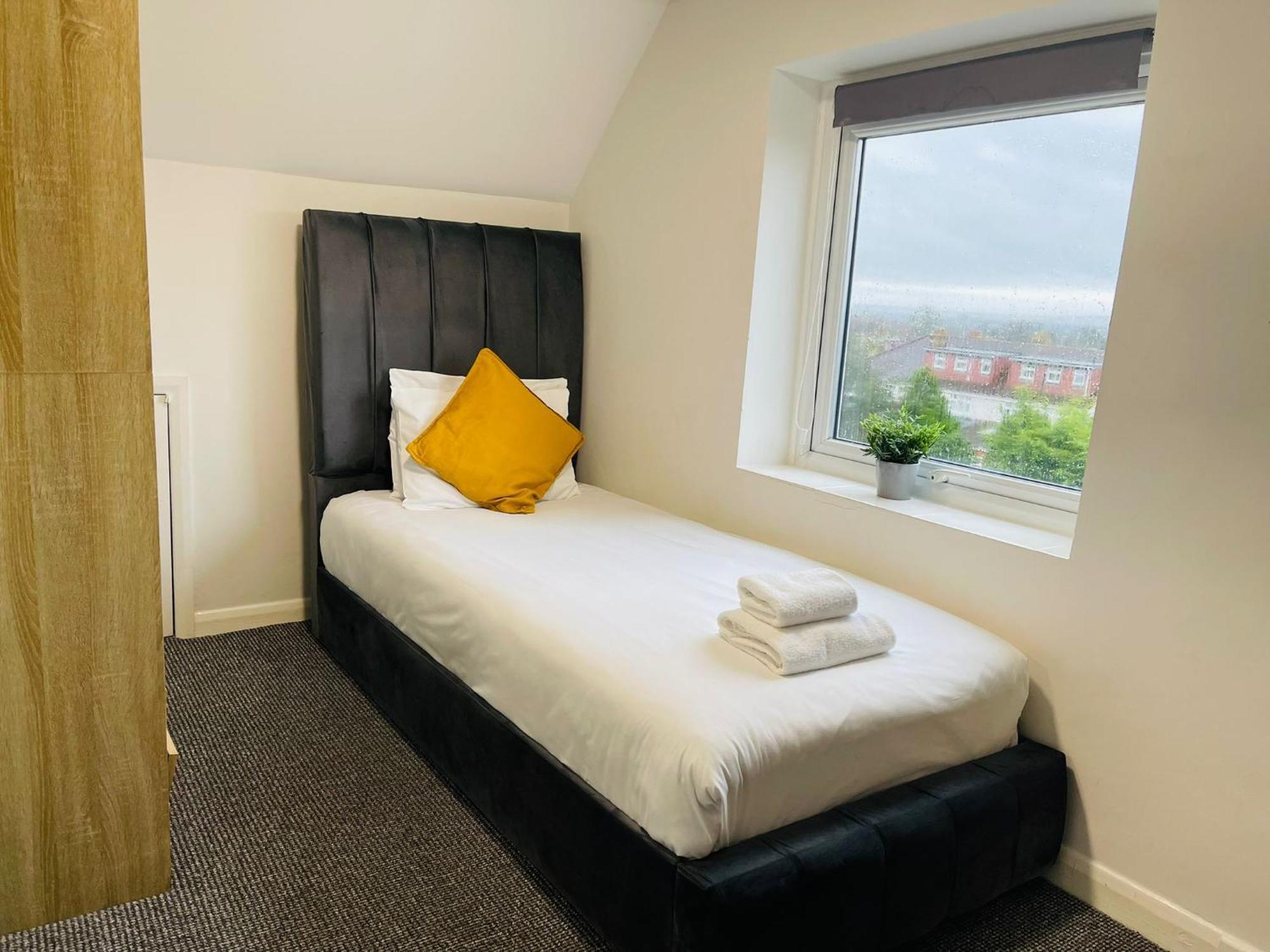 Woodford Hotel London Ngoại thất bức ảnh