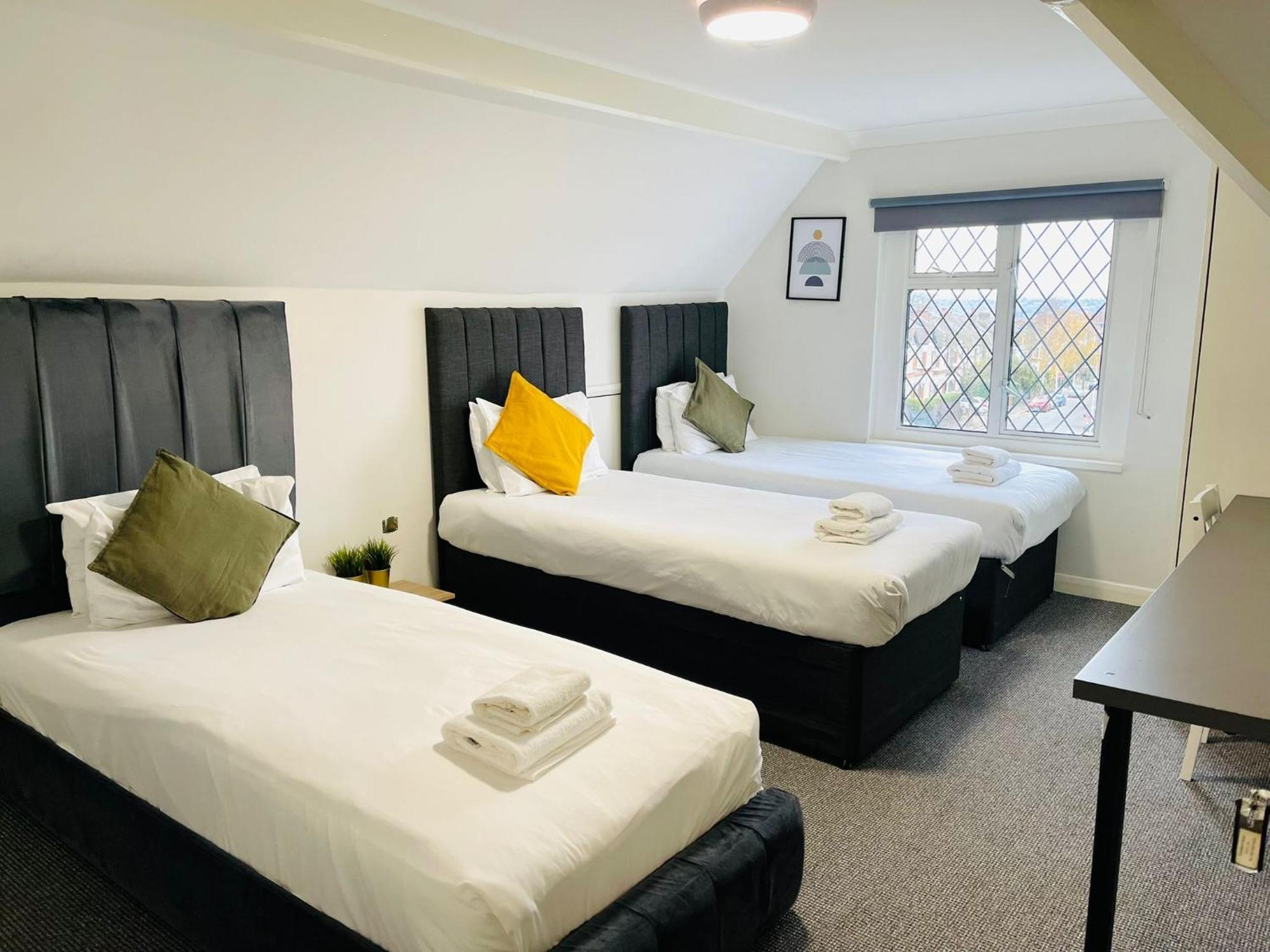 Woodford Hotel London Ngoại thất bức ảnh