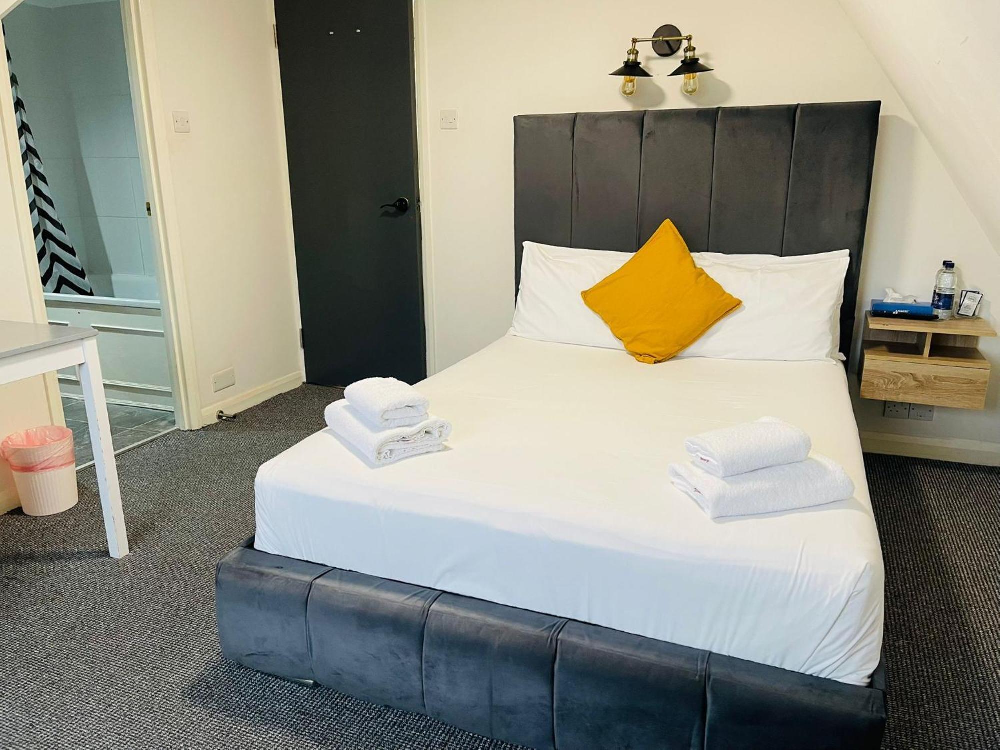 Woodford Hotel London Ngoại thất bức ảnh