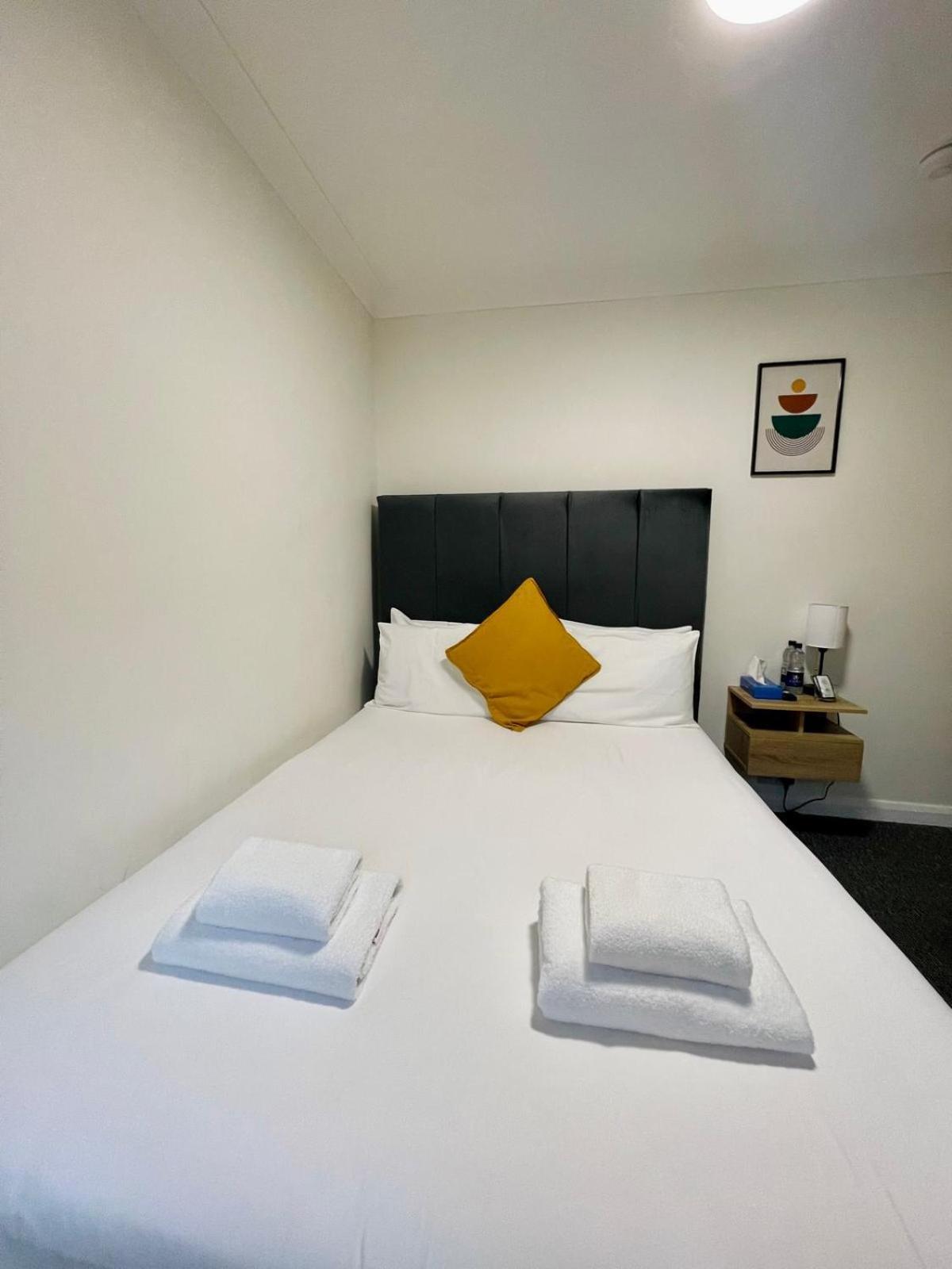 Woodford Hotel London Ngoại thất bức ảnh