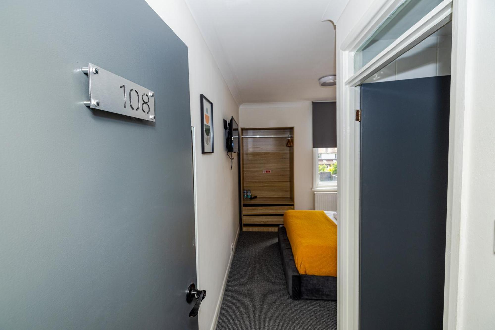 Woodford Hotel London Ngoại thất bức ảnh