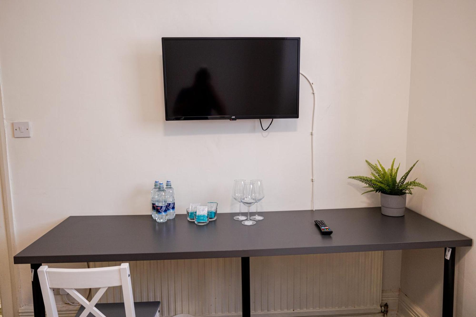 Woodford Hotel London Ngoại thất bức ảnh